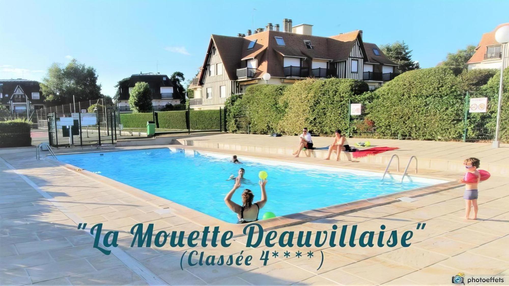 CADRE EXCEPTIONNEL: Duplex Classé 4**** Tennis, Piscine, Parking, Linge inclus, WIFI, Matériel BÉBÉ, proximité CENTRE Deauville Extérieur photo